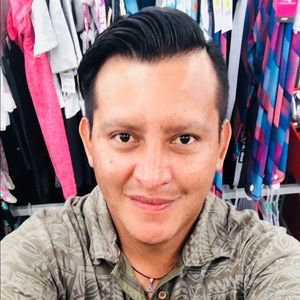 Meet your Posher, Eduardo